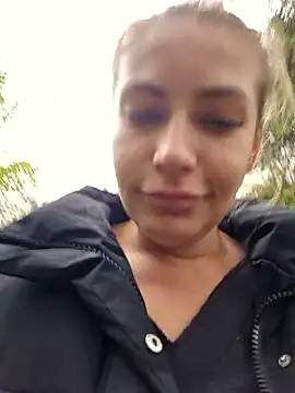 Keli Jessi online show from 10/06/25, 01:12