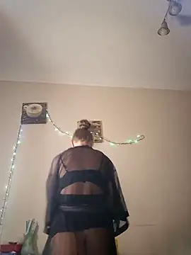 Snapshot of Keli_Jessi chatting on 02/05/26, 03:30 Keli Jessi online show from 02/05/26, 03:30