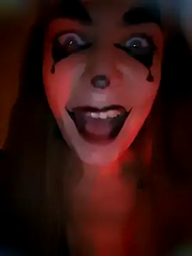 Keli Jessi online show from 10/31/25, 07:21