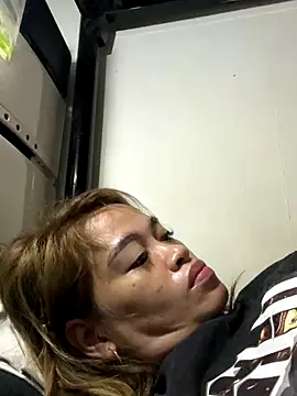 pinay4uwithagoodheart online show from 12/18/25, 08:41