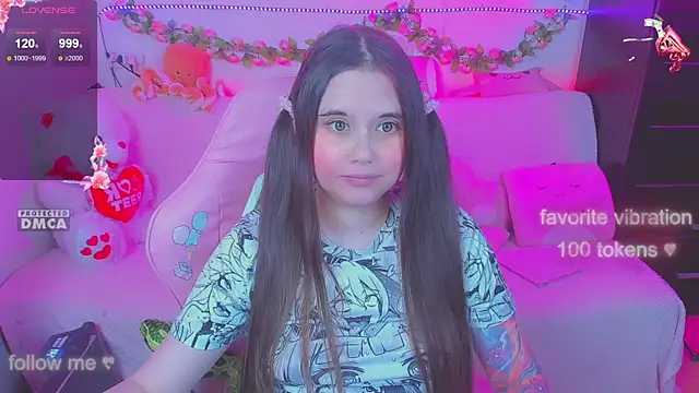 Snapshot of Lolisuccub chatting on 09/29/25, 06:24 Lolisuccub online show from 09/29/25, 06:24