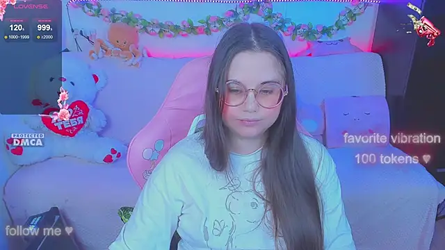 Snapshot of Lolisuccub chatting on 10/02/25, 06:22 Lolisuccub online show from 10/02/25, 06:22