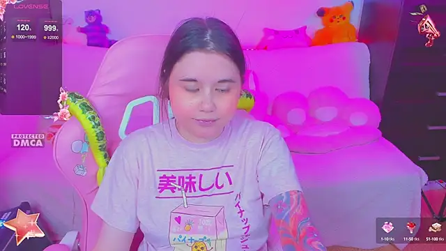 Snapshot of Lolisuccub chatting on 03/06/25, 07:10 Lolisuccub online show from 03/06/25, 07:10