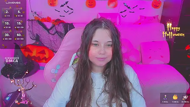 Snapshot of Lolisuccub chatting on 11/15/25, 07:07 Lolisuccub online show from 11/15/25, 07:07