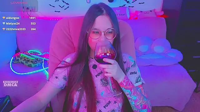 Lolisuccub online show from 05/05/26, 02:09