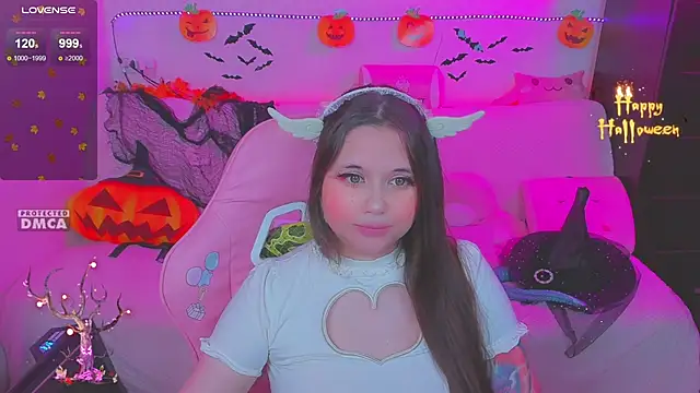 Snapshot of Lolisuccub chatting on 11/10/25, 06:24 Lolisuccub online show from 11/10/25, 06:24