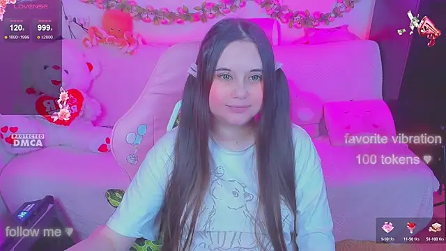 Snapshot of Lolisuccub chatting on 10/03/25, 05:03 Lolisuccub online show from 10/03/25, 05:03