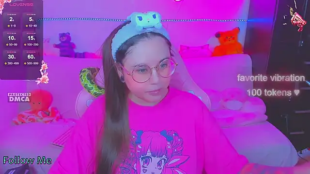 Snapshot of Lolisuccub chatting on 03/15/25, 07:48 Lolisuccub online show from 03/15/25, 07:48