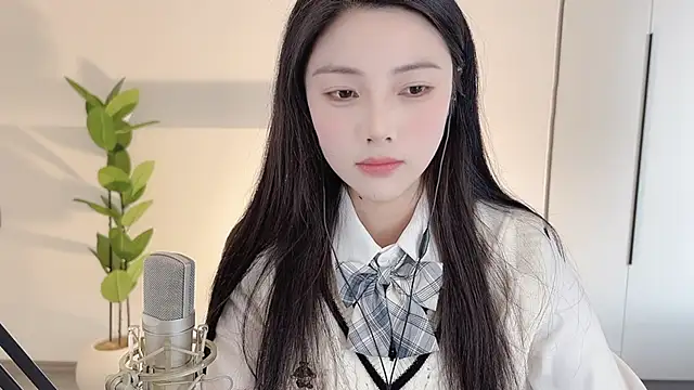 HaagenDazs  online show from 02/22/25, 05:44