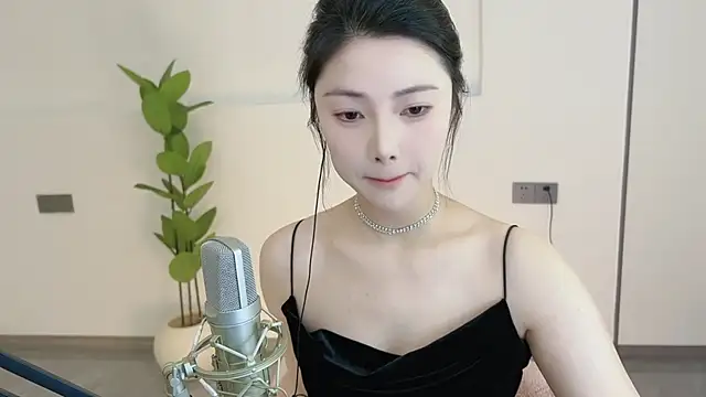 HaagenDazs  online show from 02/27/25, 12:14