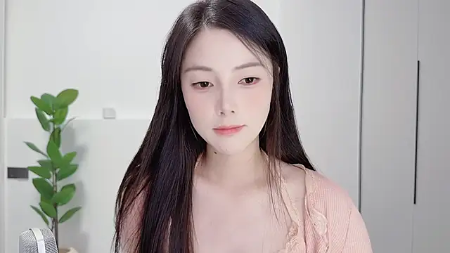 HaagenDazs  online show from 10/09/25, 01:33