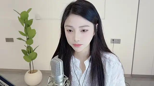 HaagenDazs  online show from 03/07/25, 01:09