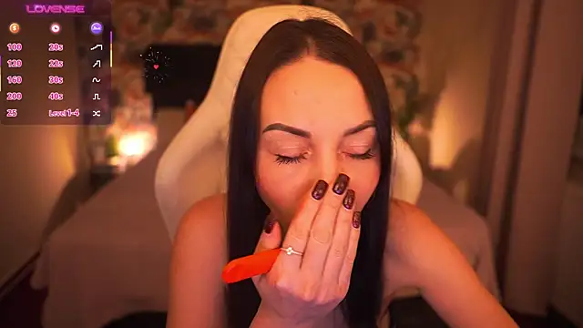 KristiiMax online show from 01/07/26, 04:45