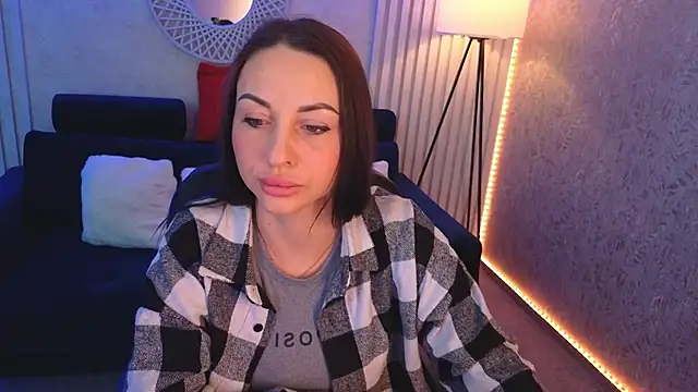 KristiiMax online show from 02/19/26, 02:14