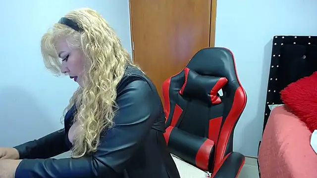 Ursulawhite69 online show from 03/20/26, 12:22