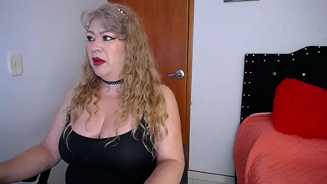 Ursulawhite69 online show from 03/11/25, 03:56