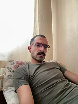 Snapshot of saye0044 chatting on 02/19/26, 05:26 saye0044 online show from 02/19/26, 05:26