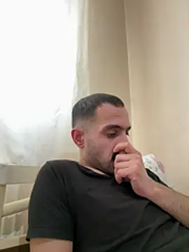 Snapshot of saye0044 chatting on 02/16/26, 01:21 saye0044 online show from 02/16/26, 01:21