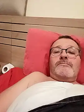 mike9473 online show from 10/27/25, 09:16