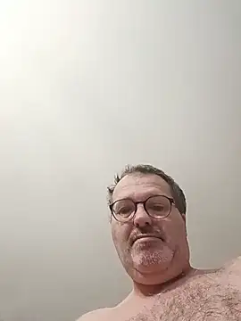 mike9473 online show from 06/04/26, 04:39