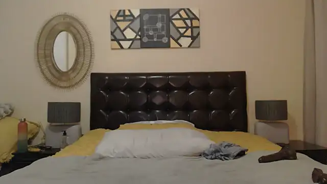 Creamyass22 online show from 12/29/24, 05:22