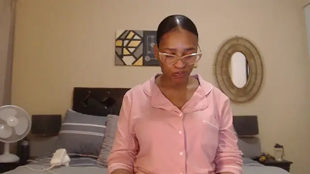 Creamyass22 online show from 12/21/25, 05:36