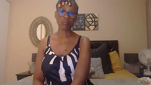 Creamyass22 online show from 03/07/25, 06:43