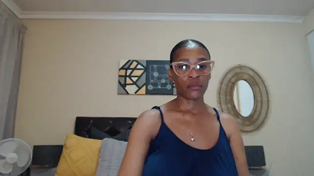 Creamyass22 online show from 11/18/25, 05:38