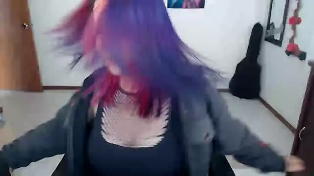 Snapshot of charlottezoe15 chatting on 02/23/26, 05:35 charlottezoe15 online show from 02/23/26, 05:35