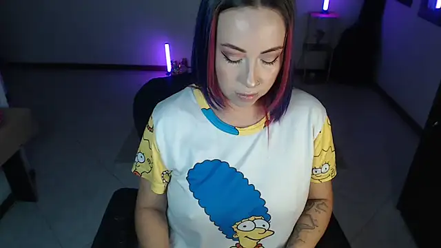 charlottezoe15 online show from 04/12/26, 10:40