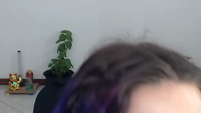 charlottezoe15 online show from 05/13/26, 03:30