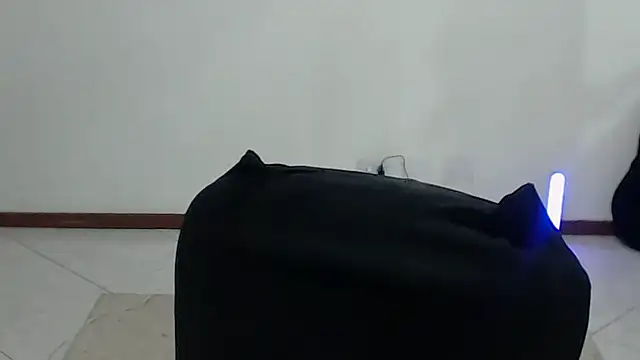 Snapshot of charlottezoe15 chatting on 03/01/26, 07:52 charlottezoe15 online show from 03/01/26, 07:52