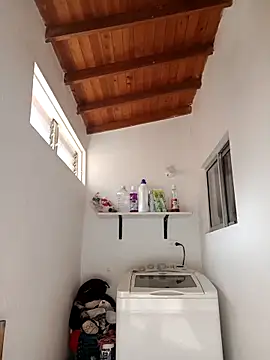 LunaZambrano online show from 10/29/25, 02:16