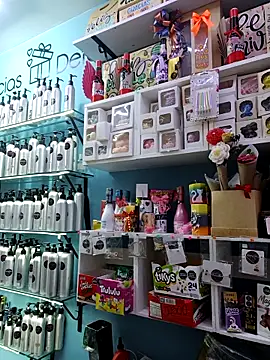 LunaZambrano online show from 03/25/26, 06:40