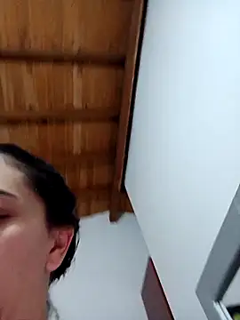 LunaZambrano online show from 09/14/25, 07:36