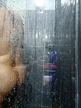 LunaZambrano online show from 12/16/25, 01:04