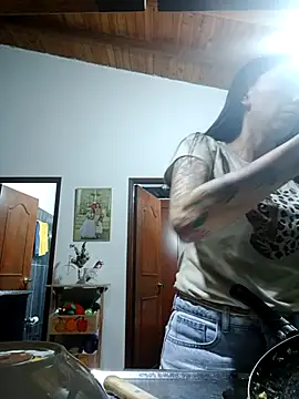 LunaZambrano online show from 01/17/26, 03:43