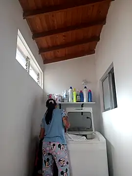 LunaZambrano online show from 03/18/26, 01:46