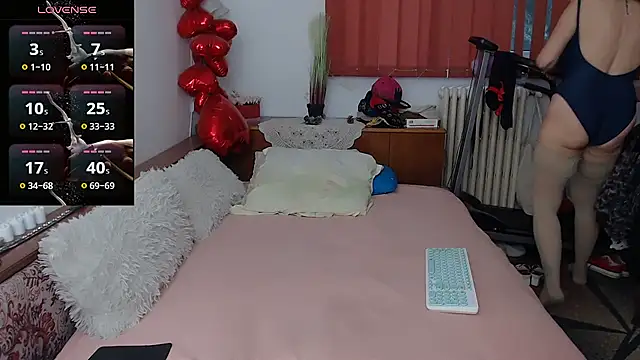 MilfDolores online show from 06/11/26, 03:25