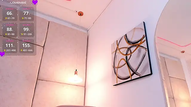 aisha vs online show from 03/13/25, 03:17