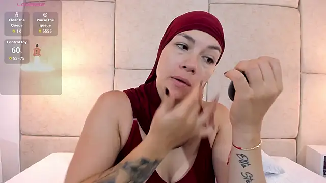 aisha vs online show from 03/14/26, 12:22