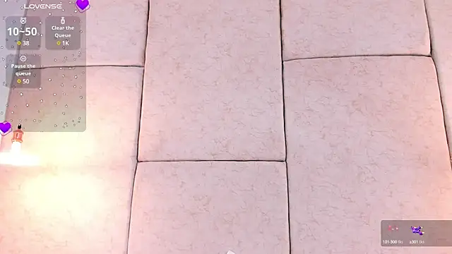 aisha vs online show from 03/17/25, 12:25