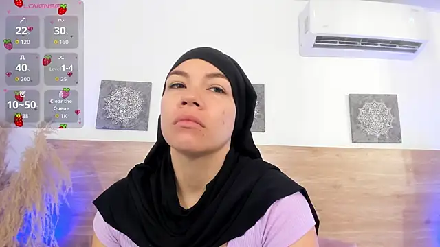 Snapshot of aisha_vs chatting on 07/11/26, 12:49 aisha vs online show from 07/11/26, 12:49