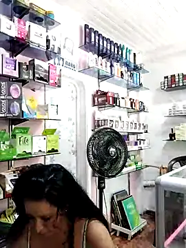 keilymadam online show from 12/05/25, 02:04