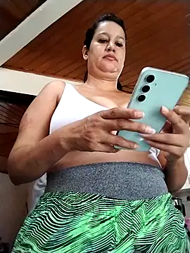 keilymadam online show from 10/09/25, 01:22