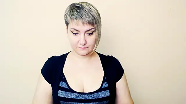 Djullia online show from 10/10/25, 06:47