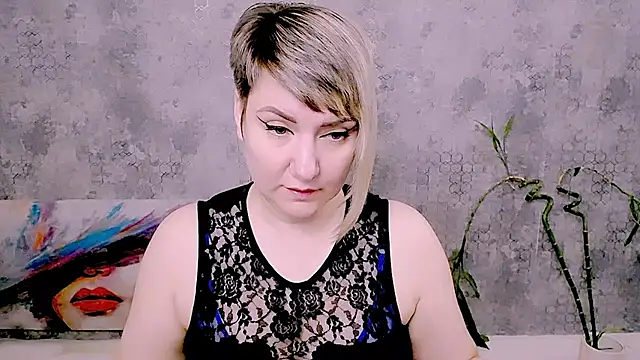Djullia online show from 05/31/26, 05:13