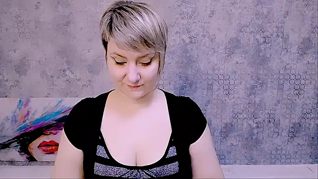 Djullia online show from 03/17/25, 06:07