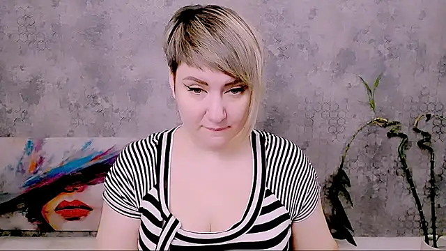 Djullia online show from 02/09/26, 07:28