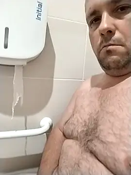 manubm03 online show from 10/30/25, 11:30